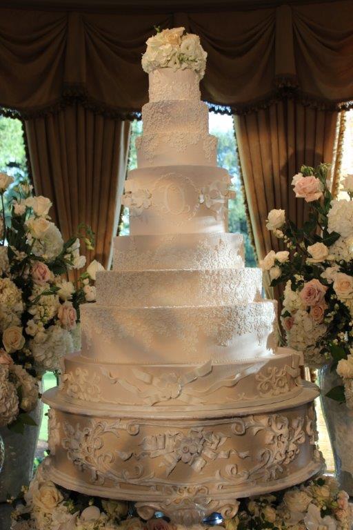Dallas Affaires Cake Co | Dallas, TX | Wedding Cake